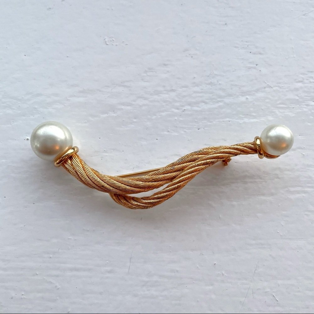 Vintage Christian Dior Pearl Gold Plated Brooch